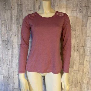 Full Circle Trends Mauve Women's Blouse with Detail on Back Size Small